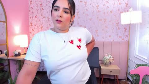 Snapshot of taylor_bennet chatting on 02.13.26 Taylor Bennet online show from 02.13.26