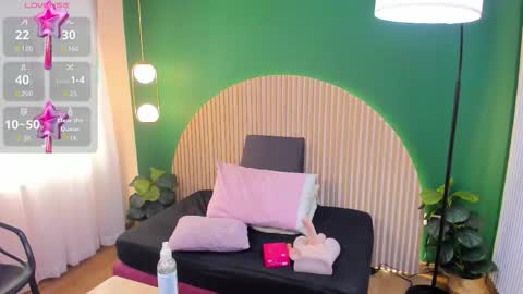 Snapshot of taylor_bennet chatting on 02.27.26 Taylor Bennet online show from 02.27.26