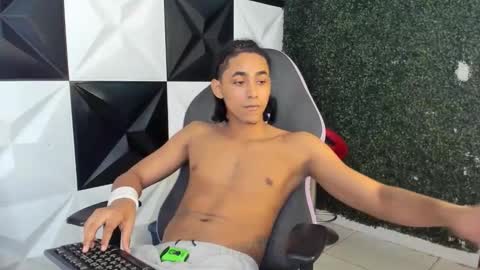 Taylor online show from 03.26.26