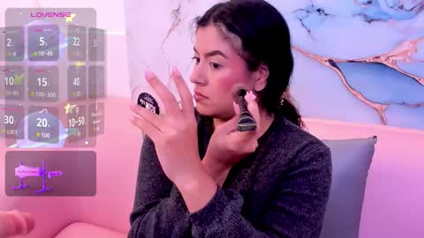 taylor_cupper_ online show from 11.12.25