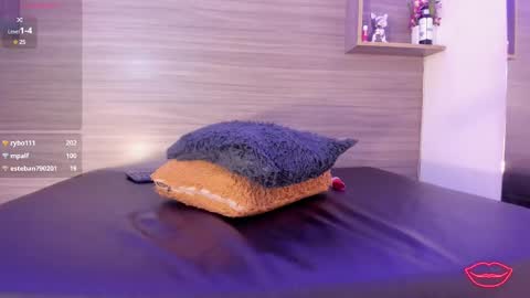 Snapshot of taylor_walton chatting on 02.18.25 Taylor online show from 02.18.25