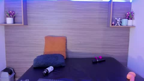 Snapshot of taylor_walton chatting on 02.22.25 Taylor online show from 02.22.25