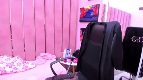 taylorbigass online show from 07.20.26