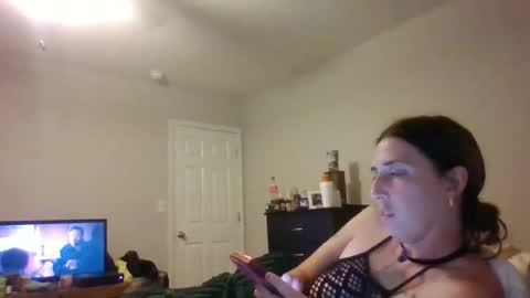 Snapshot of taylorslay chatting on 06.13.26 taylorslay online show from 06.13.26