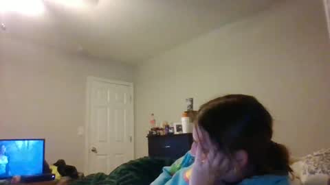 Snapshot of taylorslay chatting on 06.14.26 taylorslay online show from 06.14.26