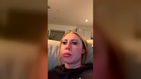 Taylor Rae online show from 02.09.26