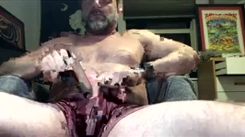 Snapshot of tbiz82 chatting on 02.19.26 Tbiz82 online show from 02.19.26