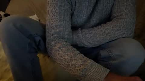 Snapshot of tchoop64 chatting on 12.01.25 tchoop64 online show from 12.01.25