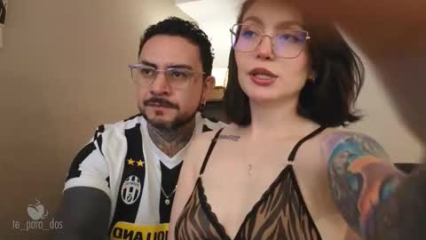 Snapshot of te_para_dos chatting on 10.01.25 Leo and Luna online show from 10.01.25