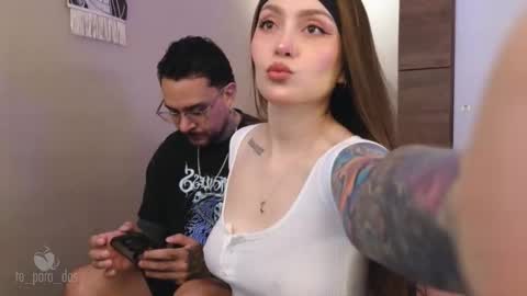 Snapshot of te_para_dos chatting on 10.18.25 Leo and Luna online show from 10.18.25