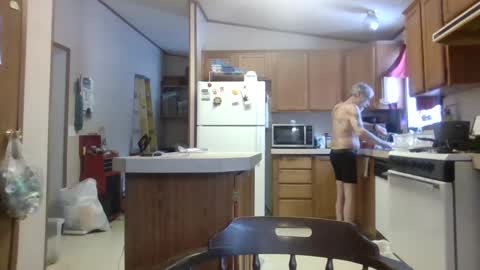 Snapshot of teak4u chatting on 02.09.25 Teak online show from 02.09.25