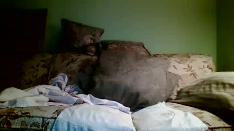 Snapshot of teak4u chatting on 10.19.25 Teak online show from 10.19.25