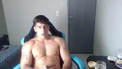 team23hot0 online show from 11.21.25