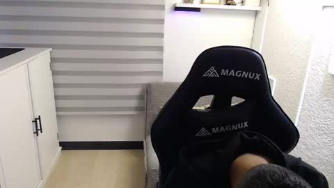 DYNAMITE DUO69 online show from 03.19.26