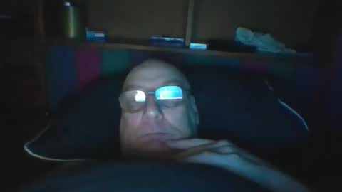 Snapshot of tebb61 chatting on 12.22.25 Mark online show from 12.22.25