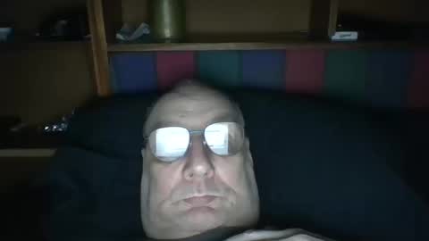 Snapshot of tebb61 chatting on 03.12.26 Mark online show from 03.12.26