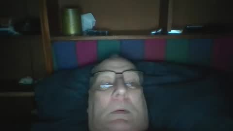 Snapshot of tebb61 chatting on 05.11.26 Mark online show from 05.11.26