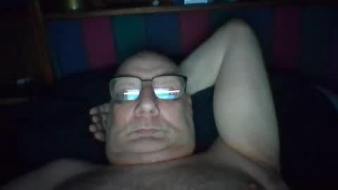 Snapshot of tebb61 chatting on 08.06.26 Mark online show from 08.06.26