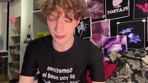 Snapshot of technoracer chatting on 03.15.26 Alice online show from 03.15.26