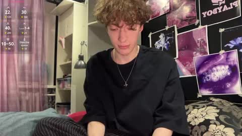 Snapshot of technoracer chatting on 03.25.26 Alice online show from 03.25.26