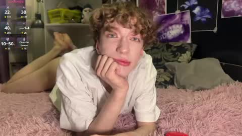 Snapshot of technoracer chatting on 04.05.26 Alice online show from 04.05.26