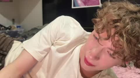 Snapshot of technoracer chatting on 04.13.26 Alice online show from 04.13.26