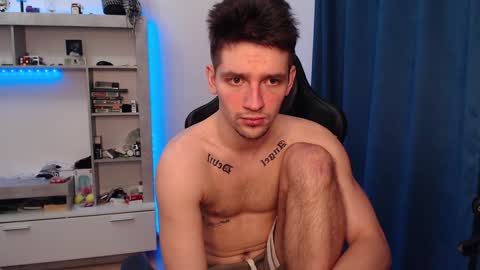 Snapshot of teddy_mode chatting on 02.06.25 Teddy online show from 02.06.25