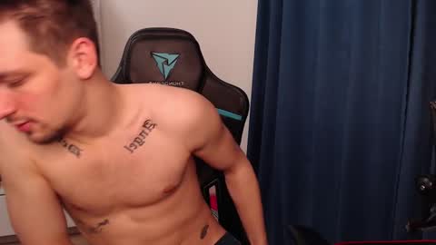 Snapshot of teddy_mode chatting on 02.15.25 Teddy online show from 02.15.25