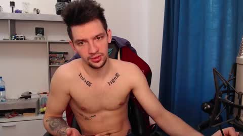 Snapshot of teddy_mode chatting on 02.16.25 Teddy online show from 02.16.25