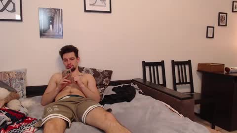 Snapshot of teddy_mode chatting on 03.05.25 Teddy online show from 03.05.25