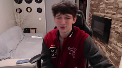 Snapshot of teddy_mode chatting on 11.10.25 Teddy online show from 11.10.25