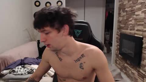 Snapshot of teddy_mode chatting on 11.26.25 Teddy online show from 11.26.25