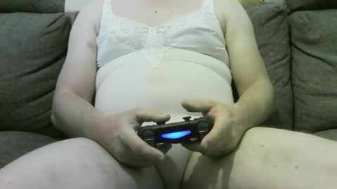 Chris online show from 11.21.25