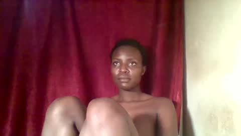 Snapshot of tee_kaicy chatting on 01.02.25 kaicy online show from 01.02.25