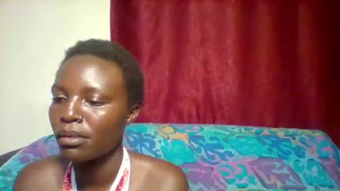 Snapshot of tee_kaicy chatting on 01.16.25 kaicy online show from 01.16.25