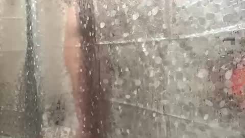 Twizzler online show from 01.11.26