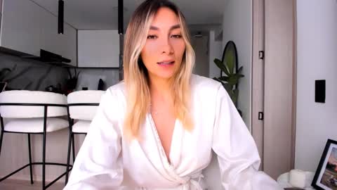 Amy No penetration Virgiin giirl online show from 02.25.25