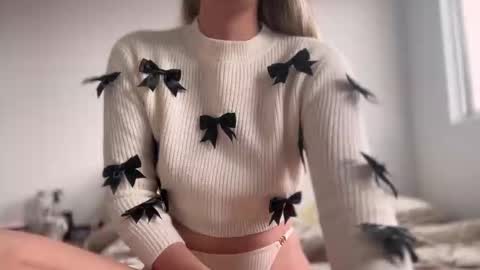 Amy No penetration Virgiin giirl online show from 10.15.25