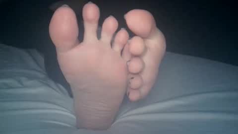 Viv West online show from 02.11.26