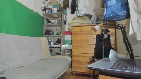 Virg Lszl online show from 11.03.25