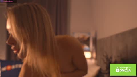 Tella online show from 01.10.25