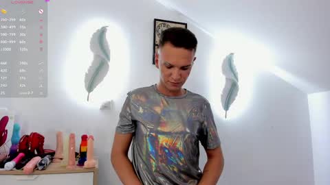 Snapshot of temptationtwink chatting on 05.16.26 Andy aka TEMPTATIONTWINK online show from 05.16.26