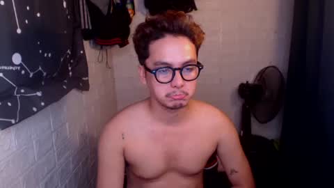 Snapshot of tempting_jon chatting on 06.14.26 tempting_jon online show from 06.14.26