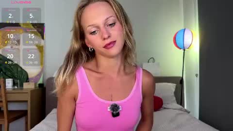 Snapshot of tendercrush chatting on 07.13.26 Ellis online show from 07.13.26
