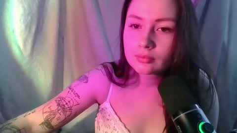 tendre_amelia online show from 04.21.26