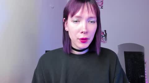 Snapshot of tenebrise chatting on 03.22.26 Kira online show from 03.22.26