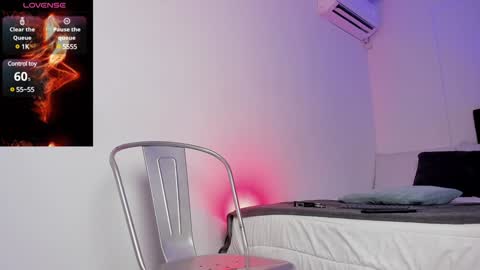 Teo Ferrer online show from 01.31.25