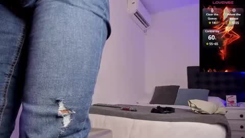 Teo Ferrer online show from 03.08.25