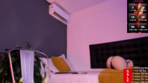 Teo Ferrer online show from 09.12.25