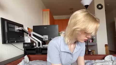 Anna online show from 03.22.26